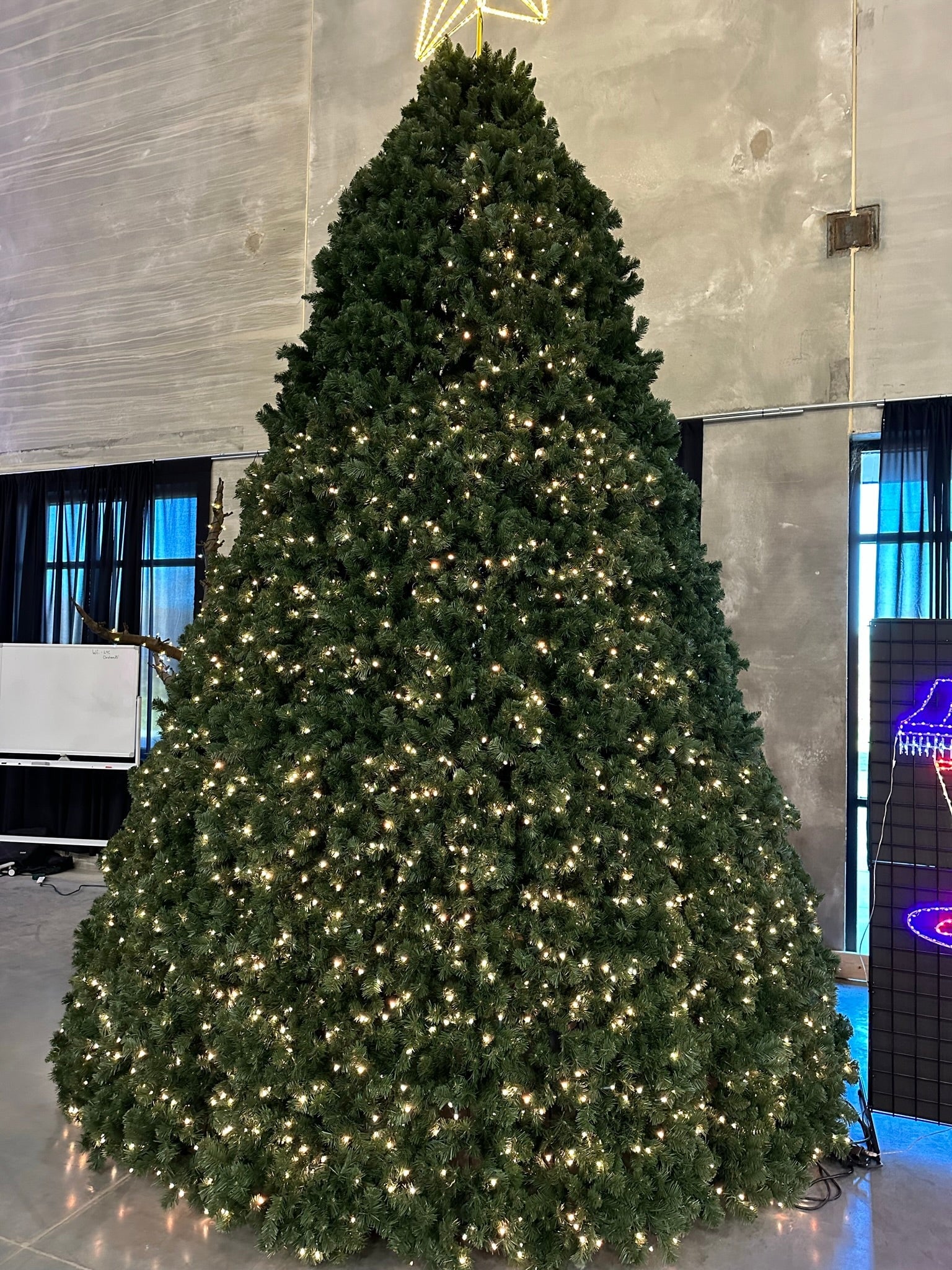 Tower Tree - RGB Color Changing Trees Lights for Christmas