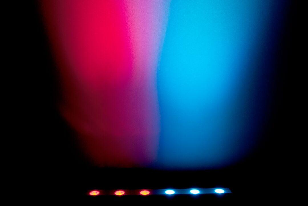 Chauvet EZ Link Strip Q6 BT Wall Washers Lights for Christmas